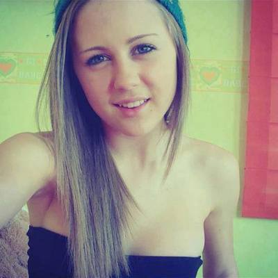 Adelle from  is looking for adult webcam chat