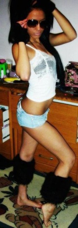 Jennell from Fisher, Louisiana is looking for adult webcam chat