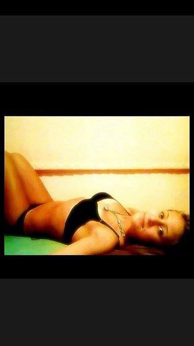 Tashina from Proctor, Oklahoma is looking for adult webcam chat