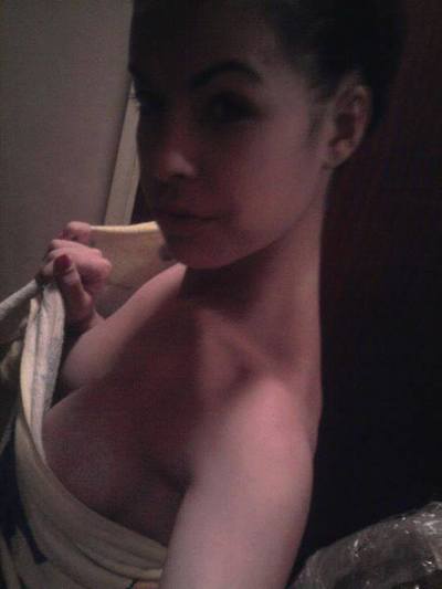 Drema from North Haverhill, New Hampshire is looking for adult webcam chat